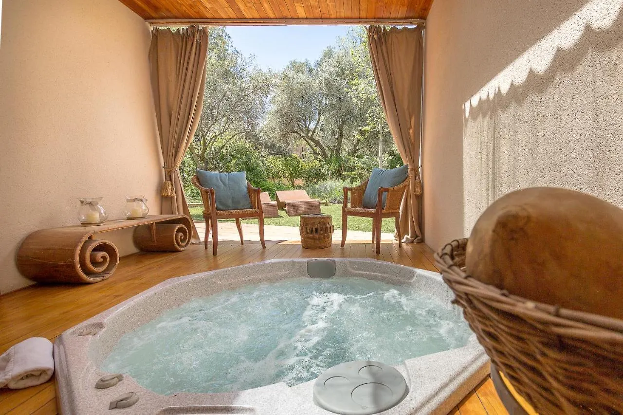 Hotel Boutique Cigarral De Las Mercedes Toledo 4*,